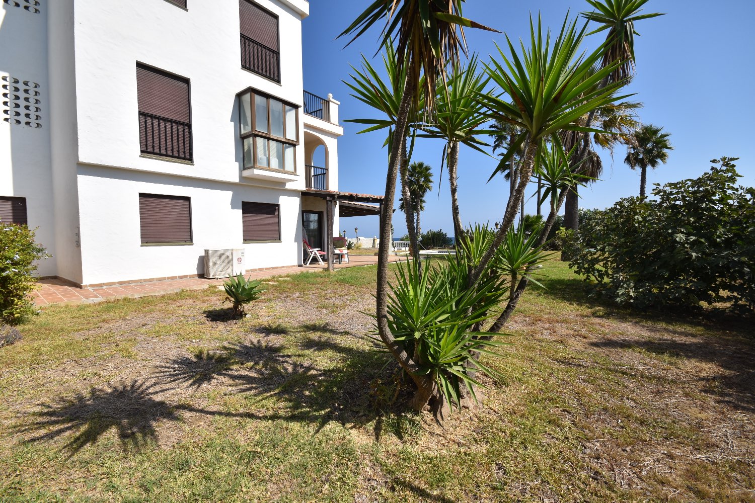 Fantastisch eerstelijns strandappartement op de begane grond in Marina de La Duquesa - Manilva - Malaga