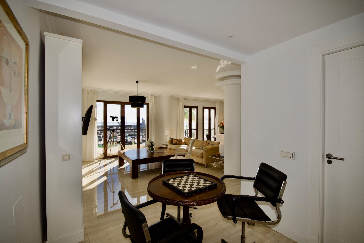 Duplex-Penthouse zum Verkauf in der 1. Linie von Puerto de la Duquesa - Manilva - Málaga - Costa del Sol