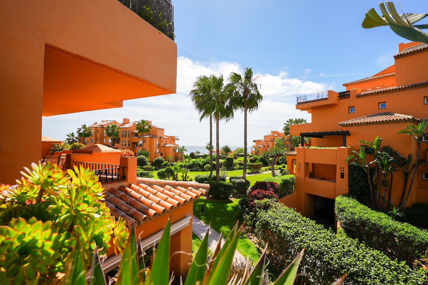 Fabuloso apartamento de esquina en Los Granados de la Duquesa - Manilva - Málaga - Costa del Sol