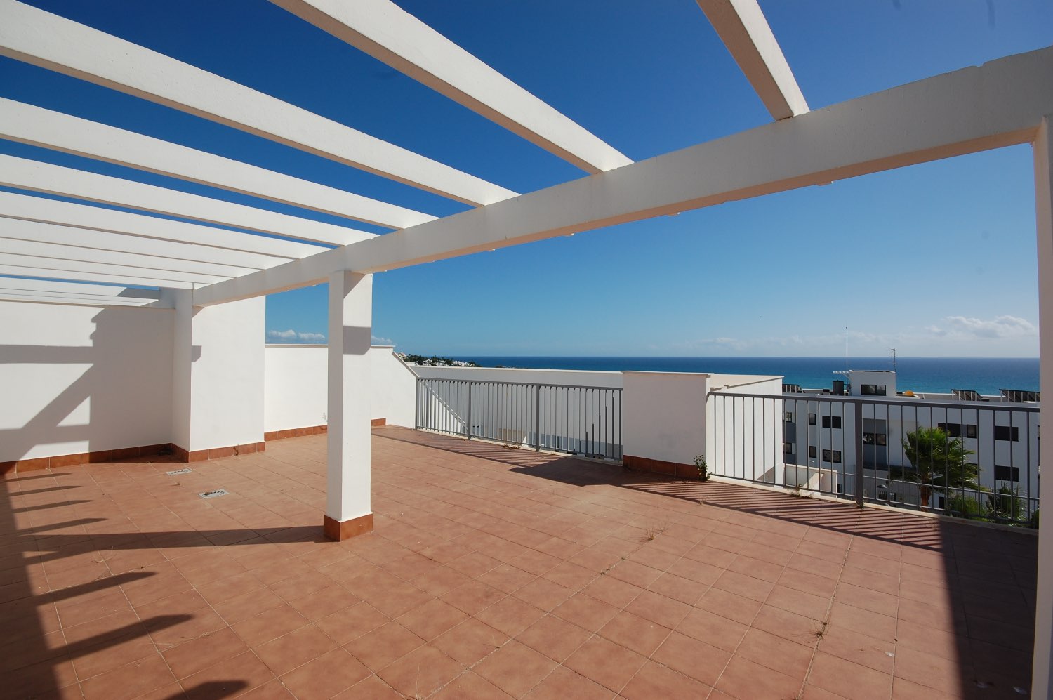 Luxury Apartment for sale in Casares Costa, Doña Julia