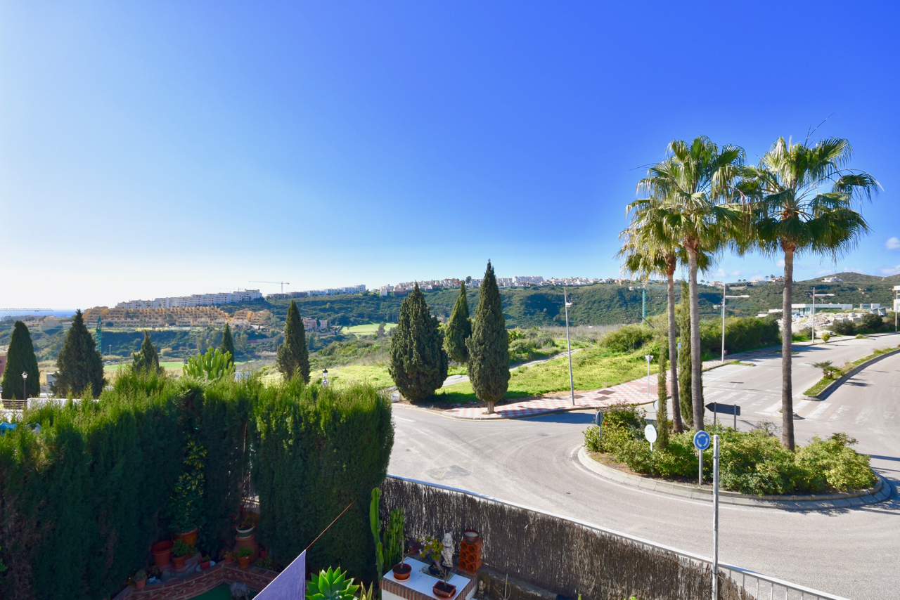 Spacious 3 bedroom apartment in Los Hidalgos