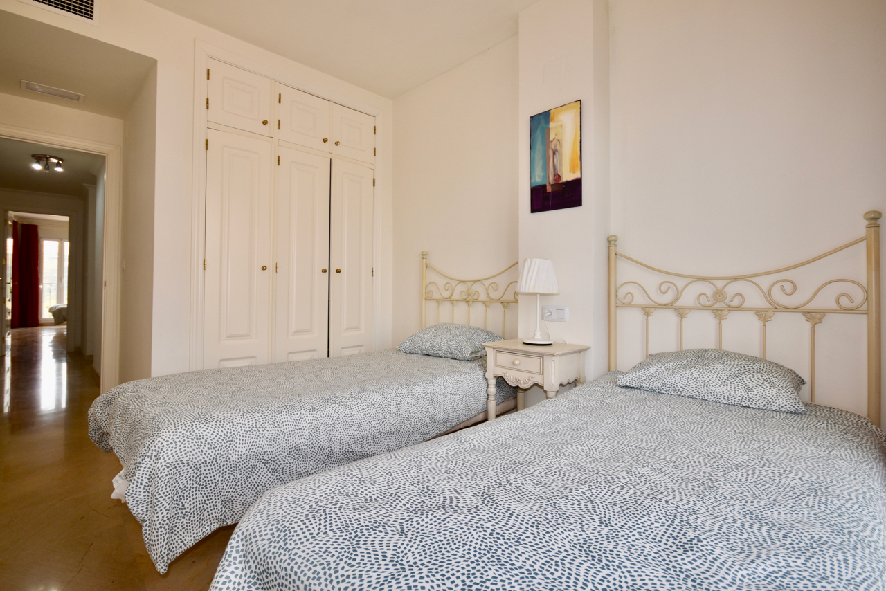 Spacious 3 bedroom apartment in Los Hidalgos