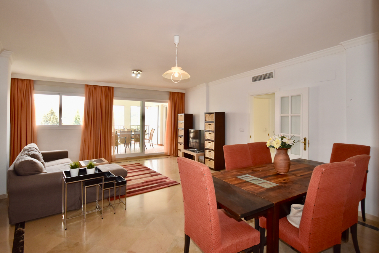 Spacious 3 bedroom apartment in Los Hidalgos