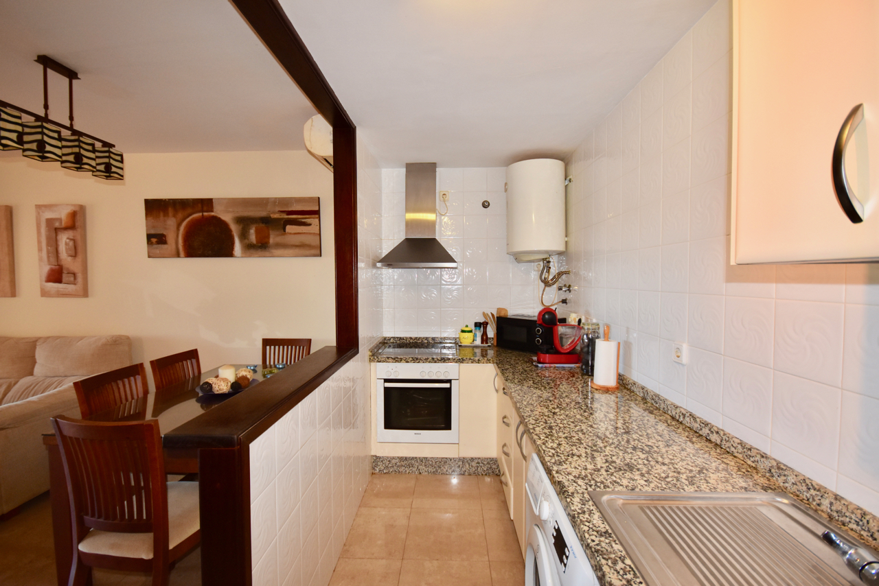 Bonito apartamento de 2 habitaciones con vistas panorámicas en La Duquesa