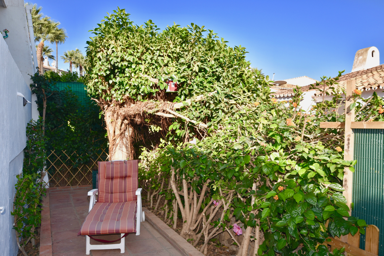 Elegante apartamento en planta baja recientemente reformado cerca de la Marina de la Duquesa