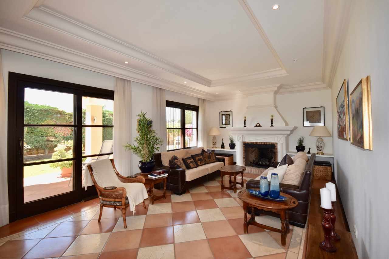 Villa myynnissä La Duquesa (Manilva)