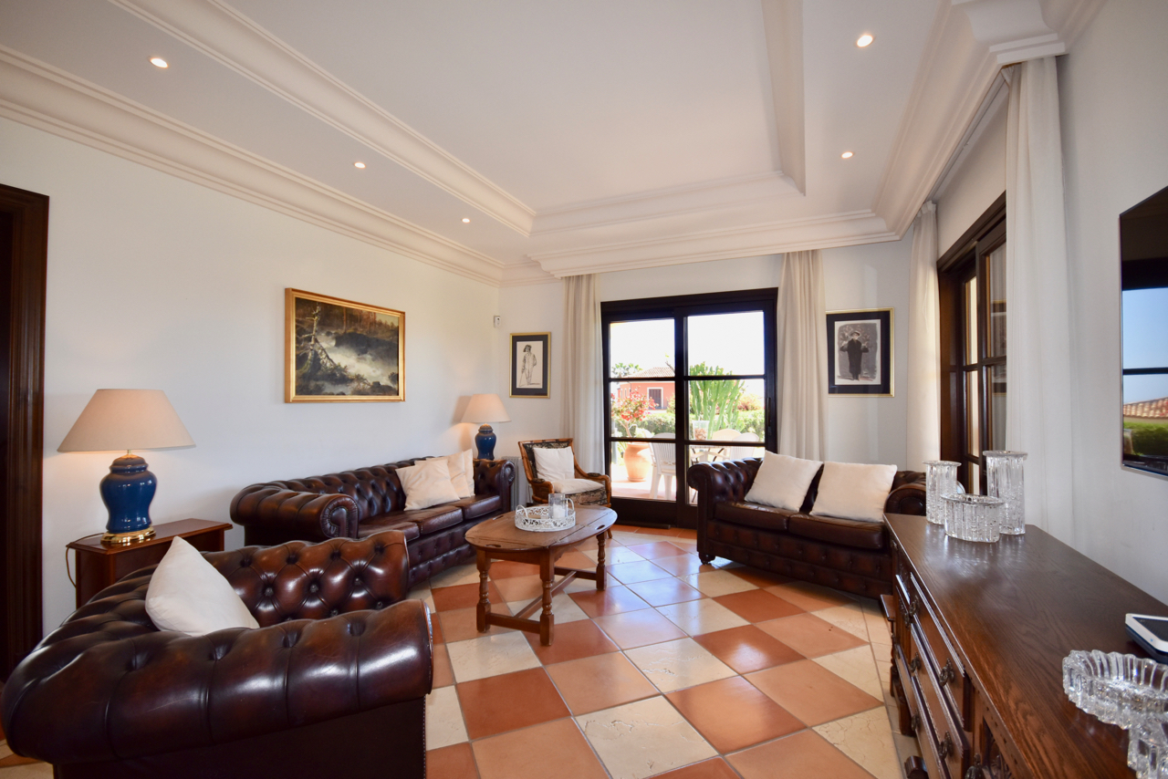 Villa myynnissä La Duquesa (Manilva)