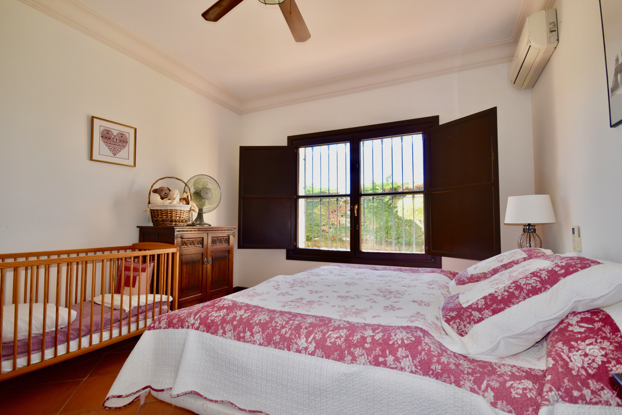 Villa myynnissä La Duquesa (Manilva)
