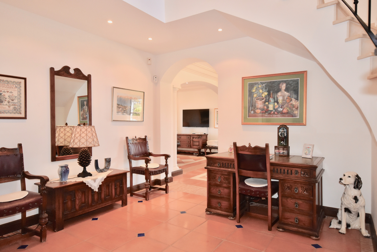 Villa myynnissä La Duquesa (Manilva)