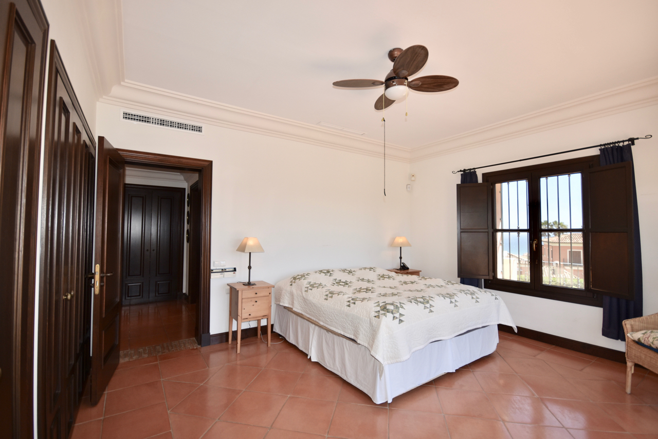 Villa myynnissä La Duquesa (Manilva)