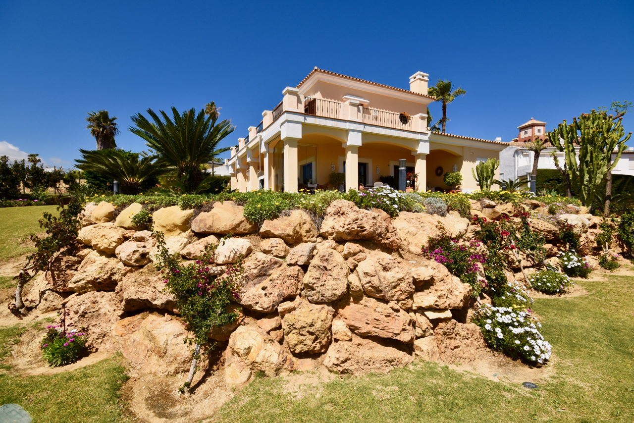 Villa myynnissä La Duquesa (Manilva)