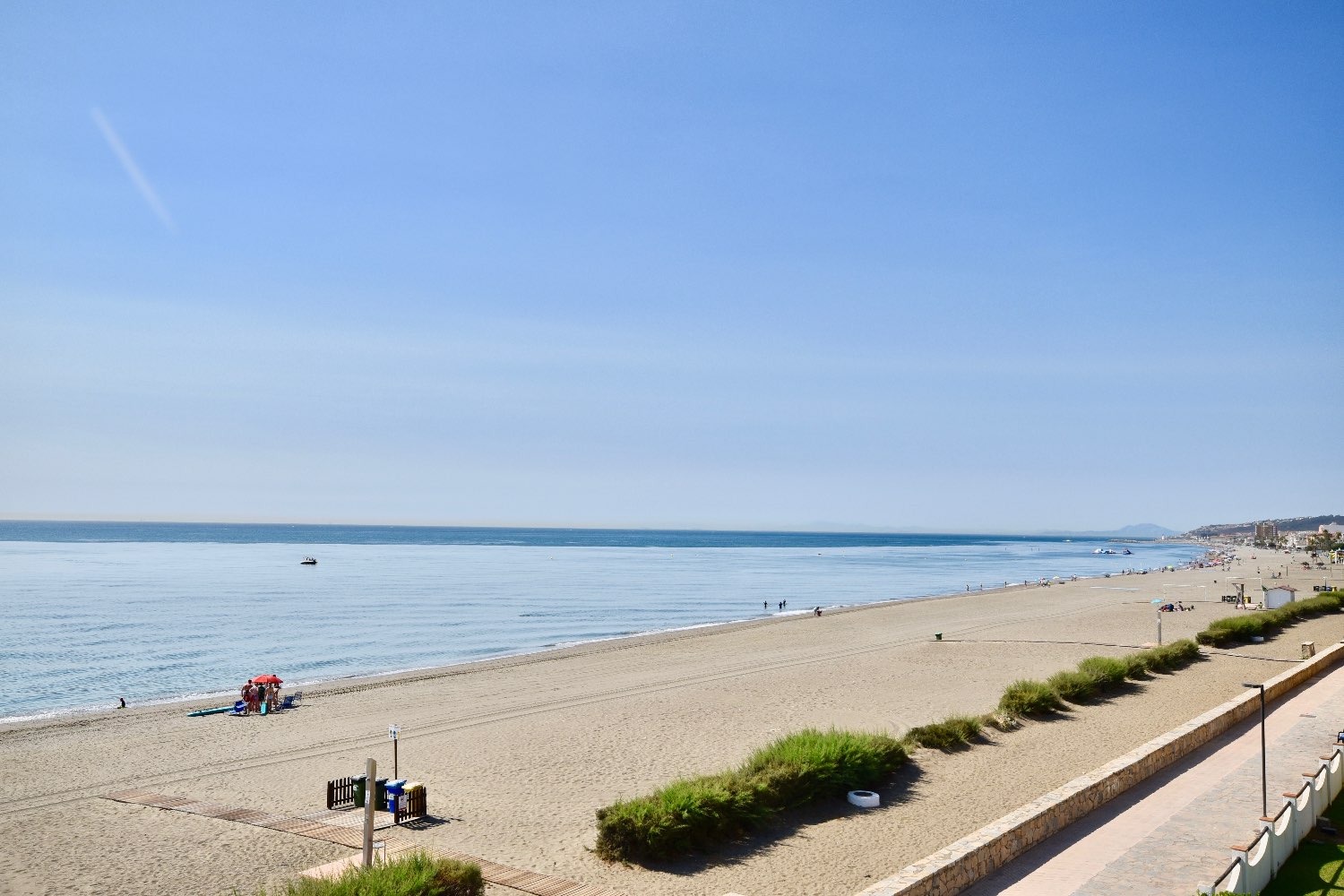 Hjørnerækkehus ved stranden, Casares Costa