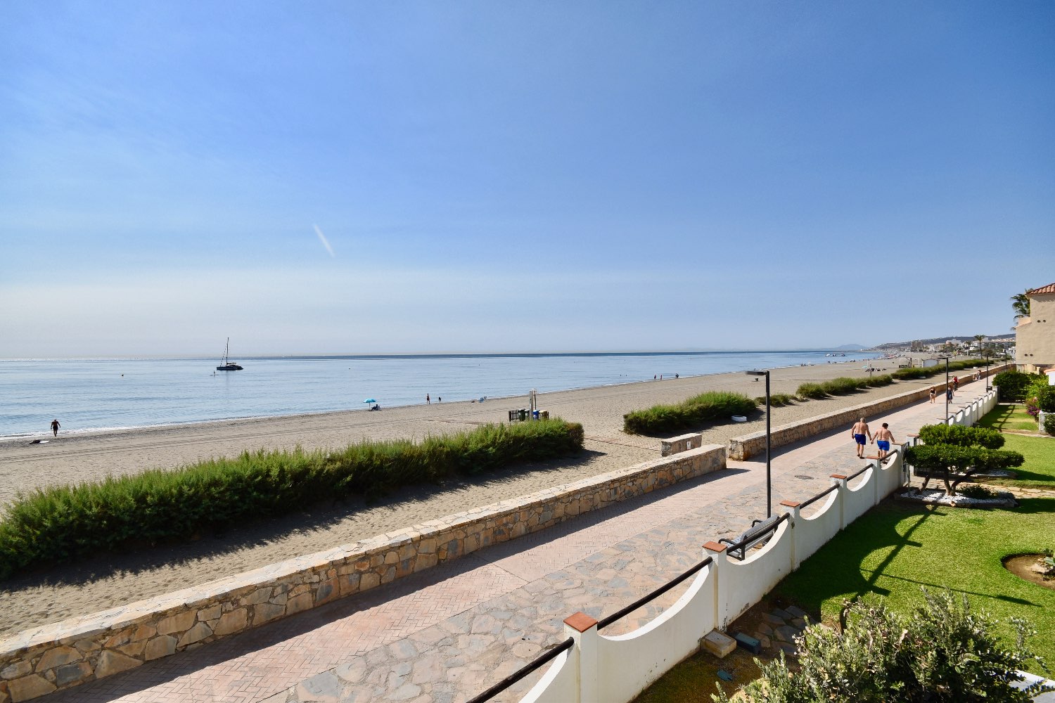 Hoekwoning aan het strand, Casares Costa