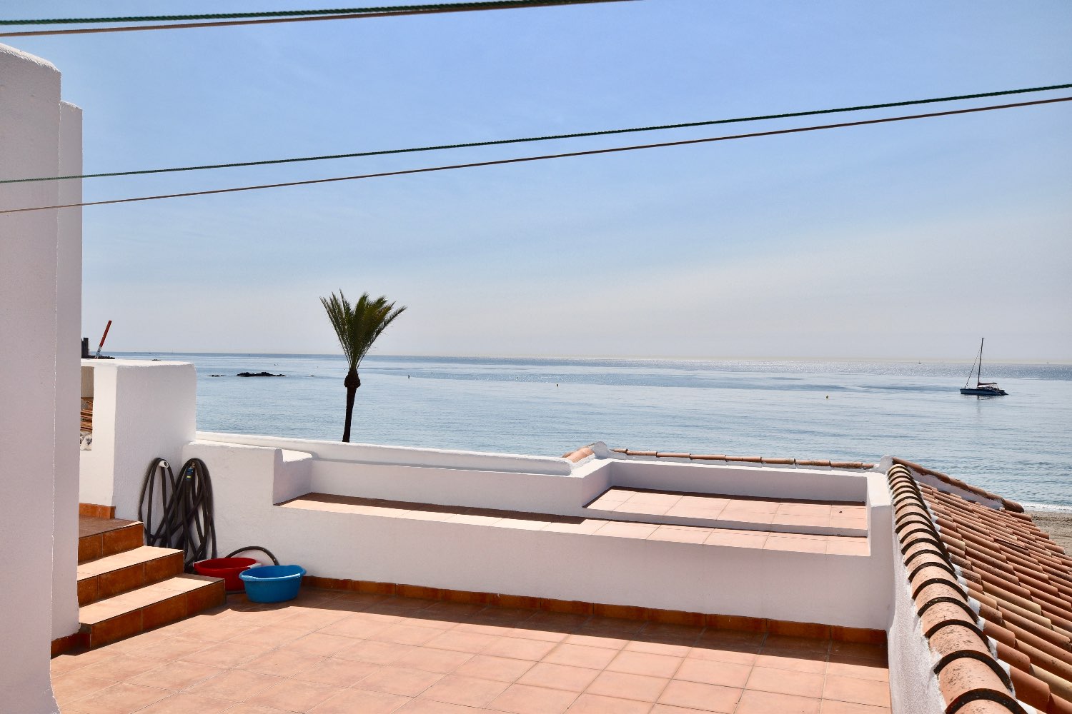 Corner townhouse on the beachfront, Casares Costa