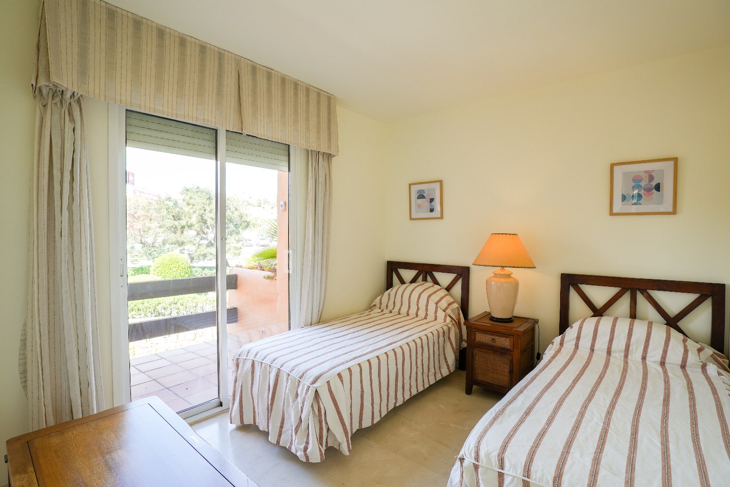 Fabuloso apartamento de esquina en Los Granados de la Duquesa - Manilva - Málaga - Costa del Sol