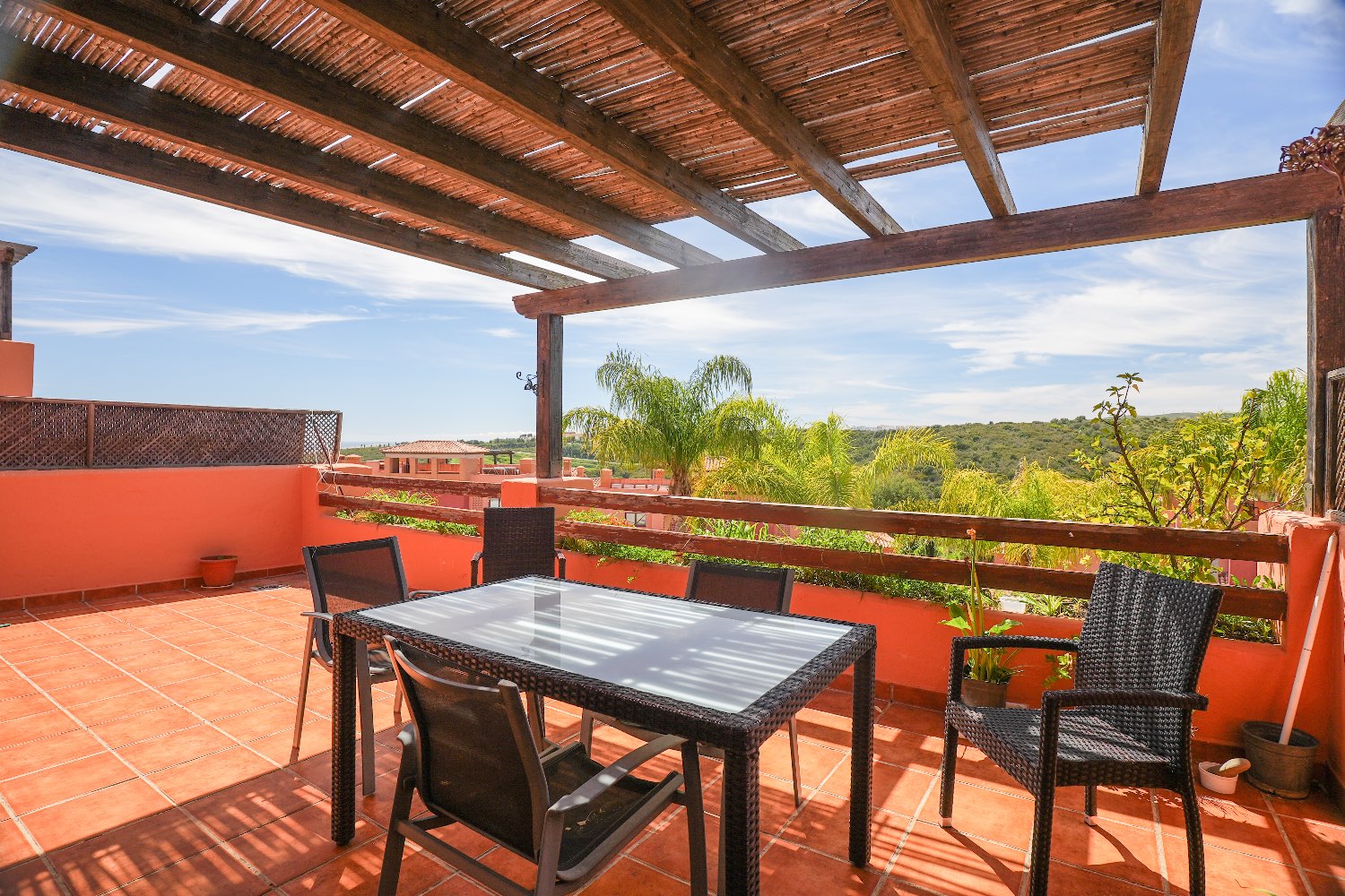 Exclusive Apartment on the Frontline of Casares Golf - Costa del Sol