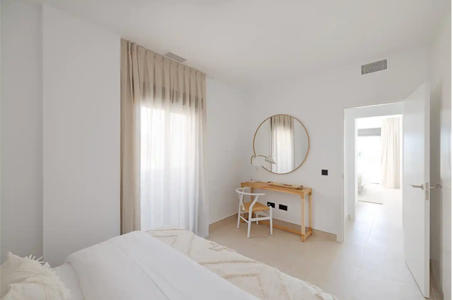 Nuevo Apartamento en Venta en Casares Golf - Costa del Sol