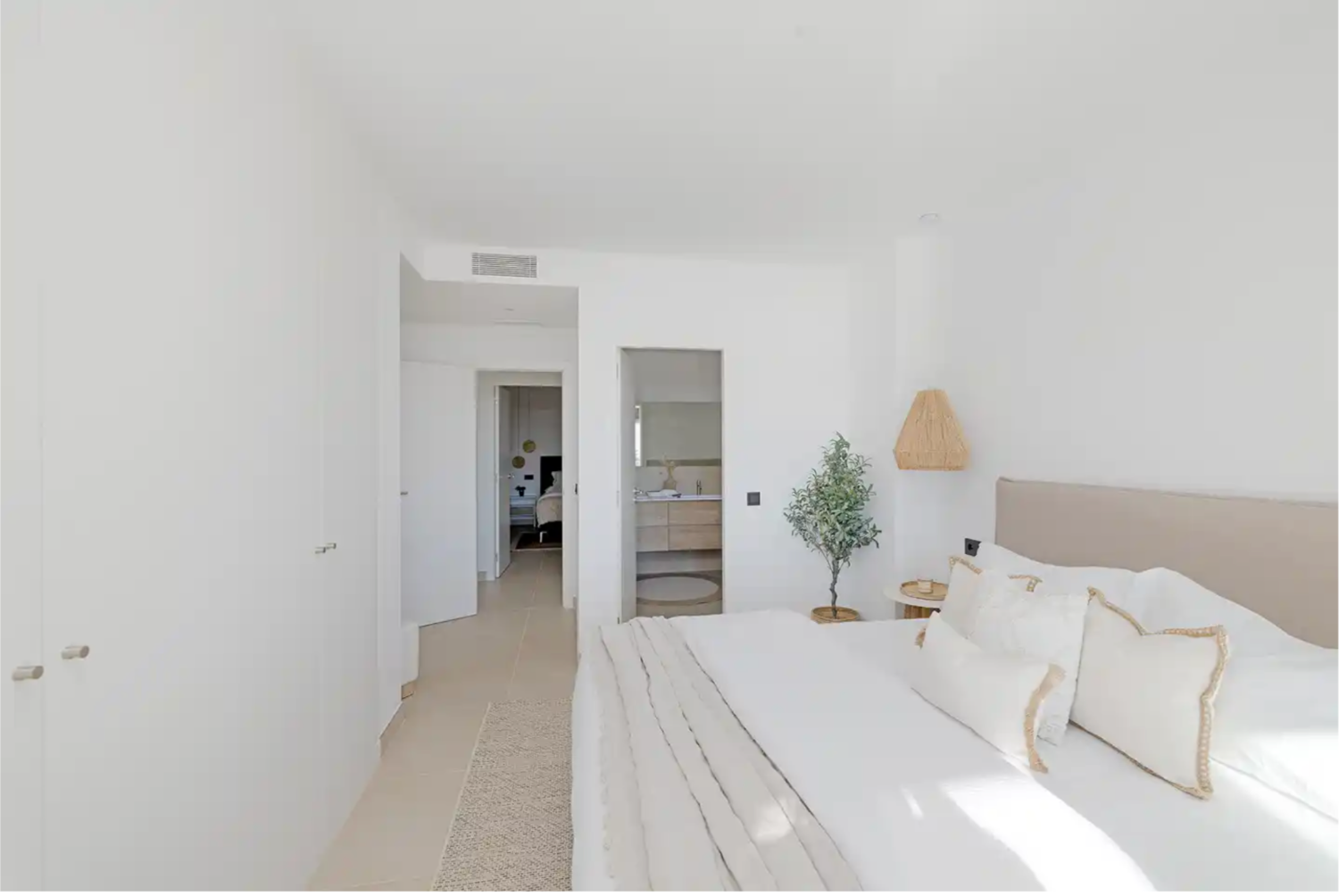 Nuevo Apartamento en Venta en Casares Golf - Costa del Sol