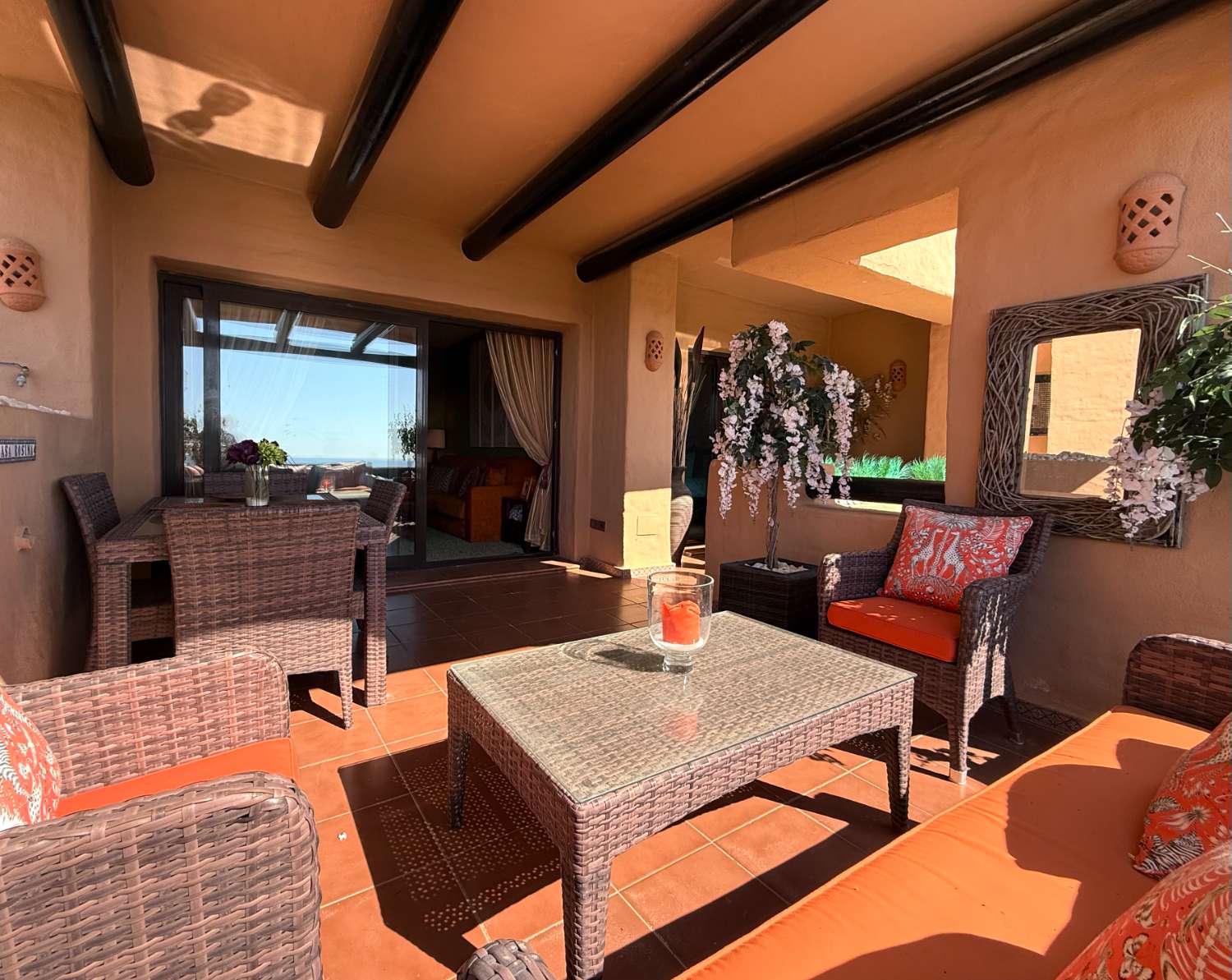 LA DUQUESA – Double apartment with panoramic views