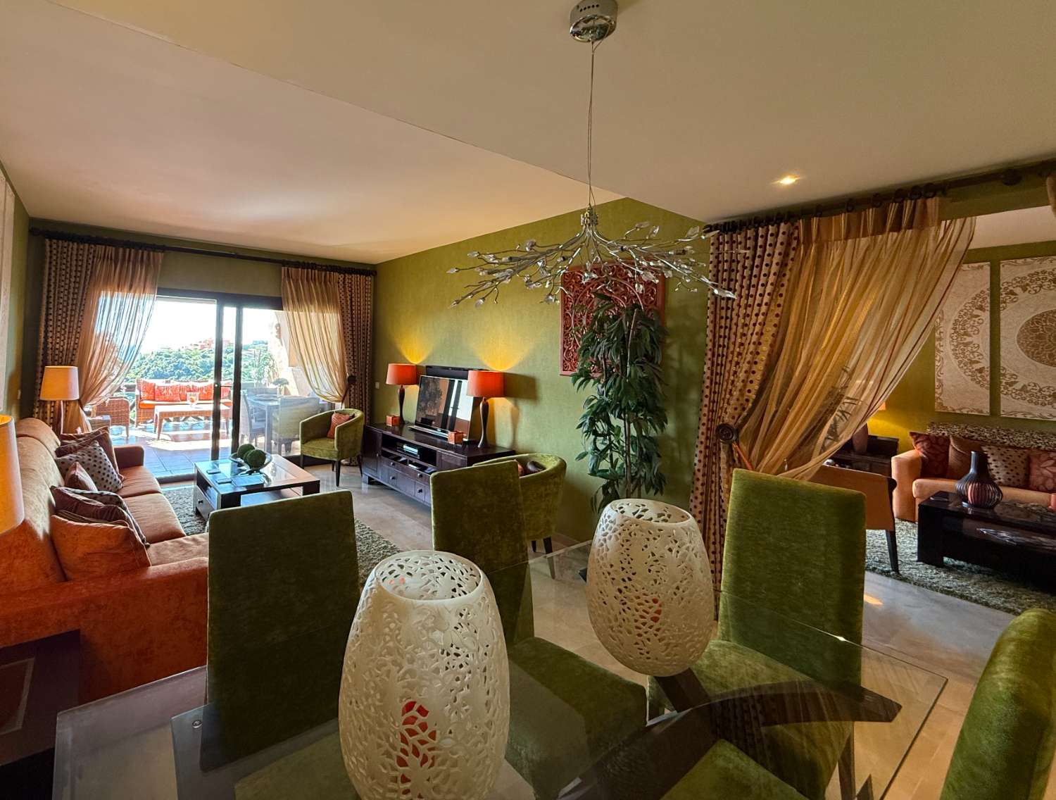 LA DUQUESA – Double apartment with panoramic views