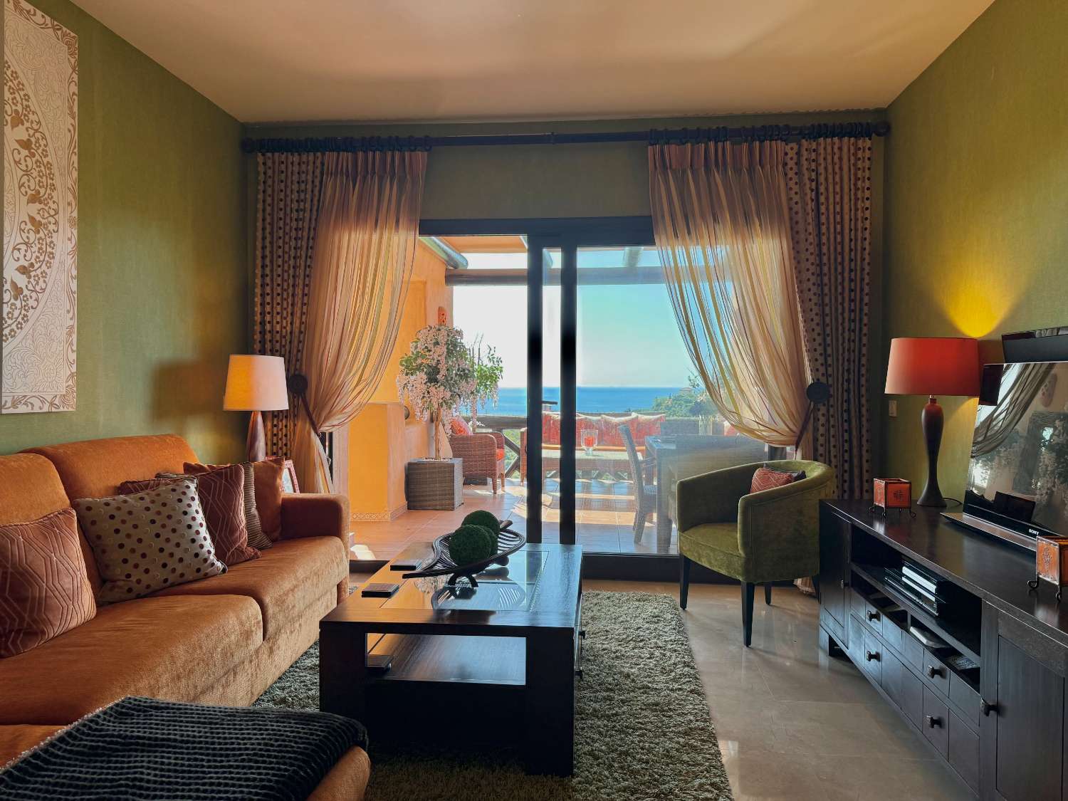 LA DUQUESA – Double apartment with panoramic views