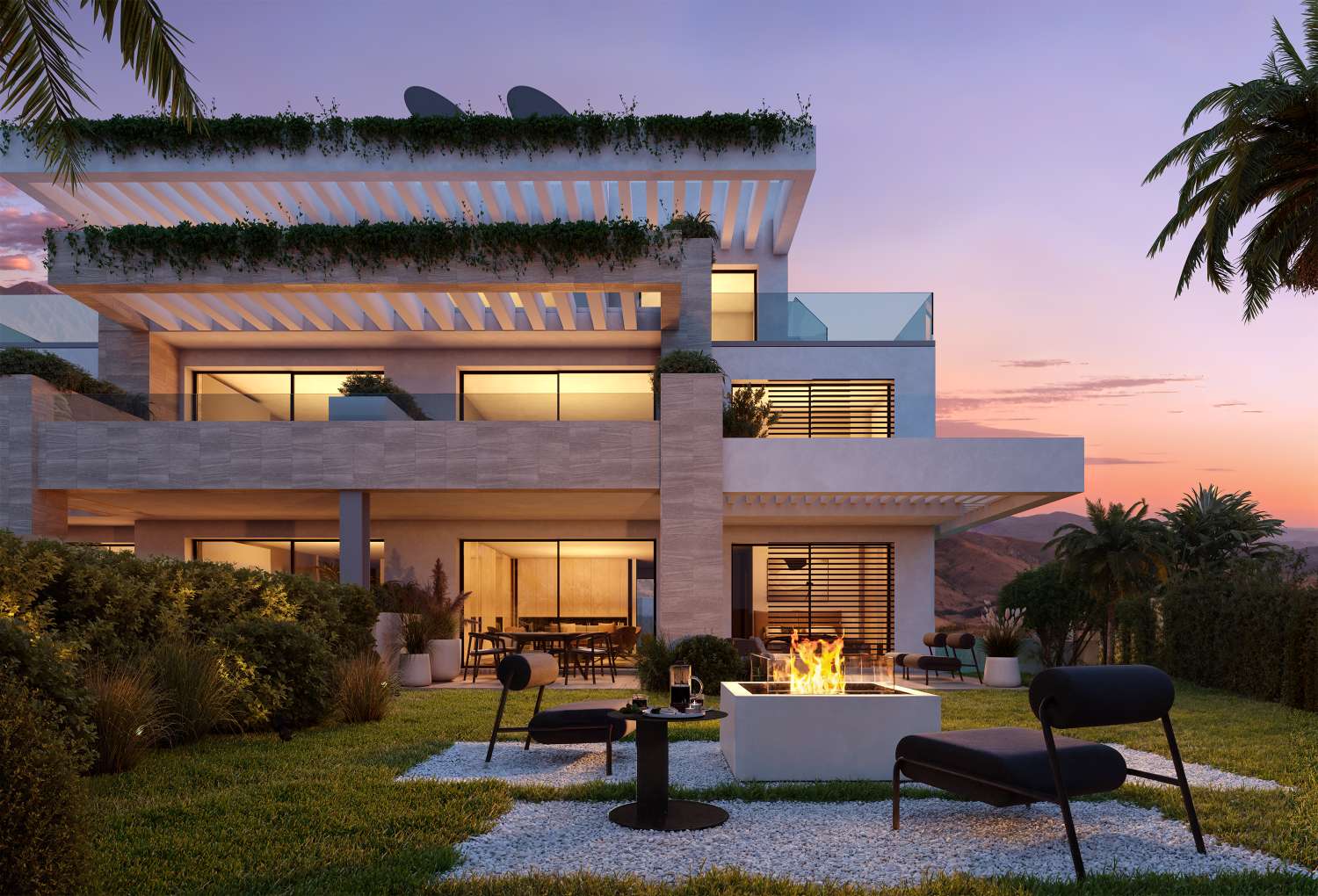 ESTEPONA – Appartement avec jardin à deux pas de la mer
