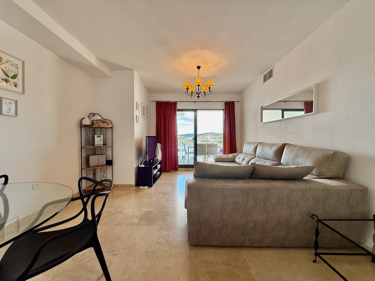 Квартира на продаж в Puerto de la Duquesa (Manilva)
