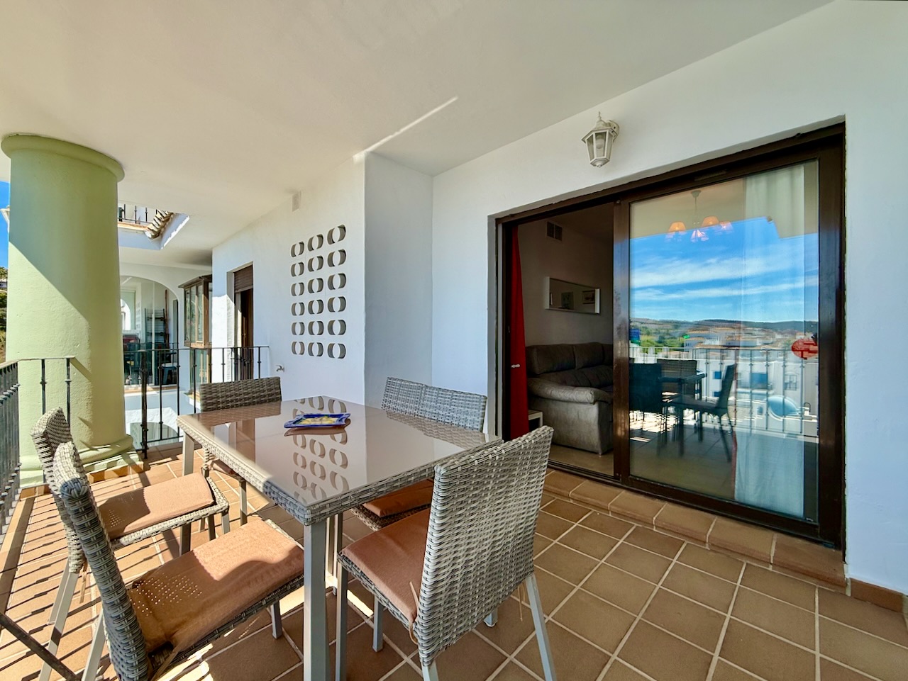 Квартира на продаж в Puerto de la Duquesa (Manilva)