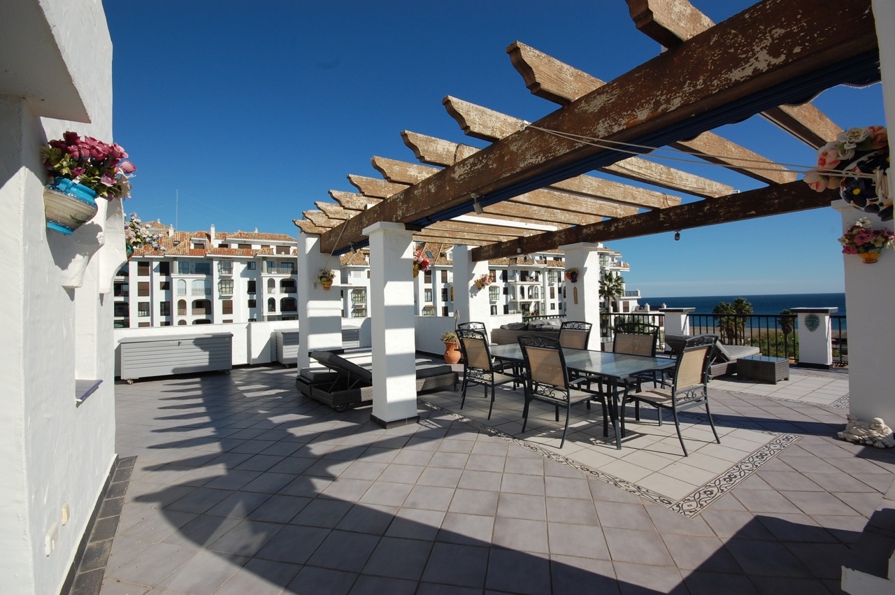 Penthouse for sale in Mikonos Puerto Duquesa  Manilva