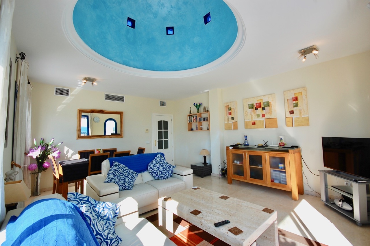 Penthouse for sale in Mikonos Puerto Duquesa  Manilva