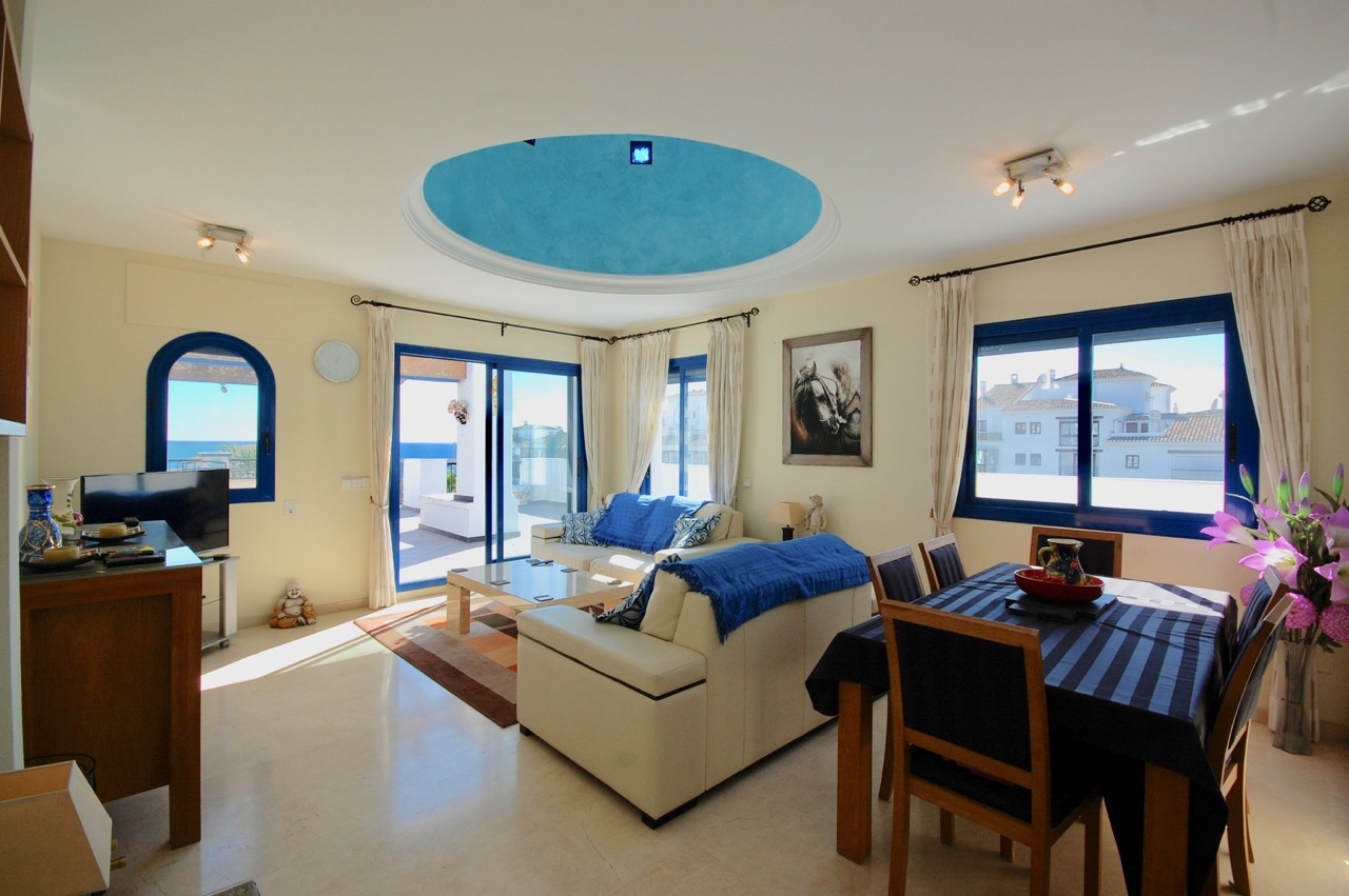 Penthouse for sale in Mikonos Puerto Duquesa  Manilva