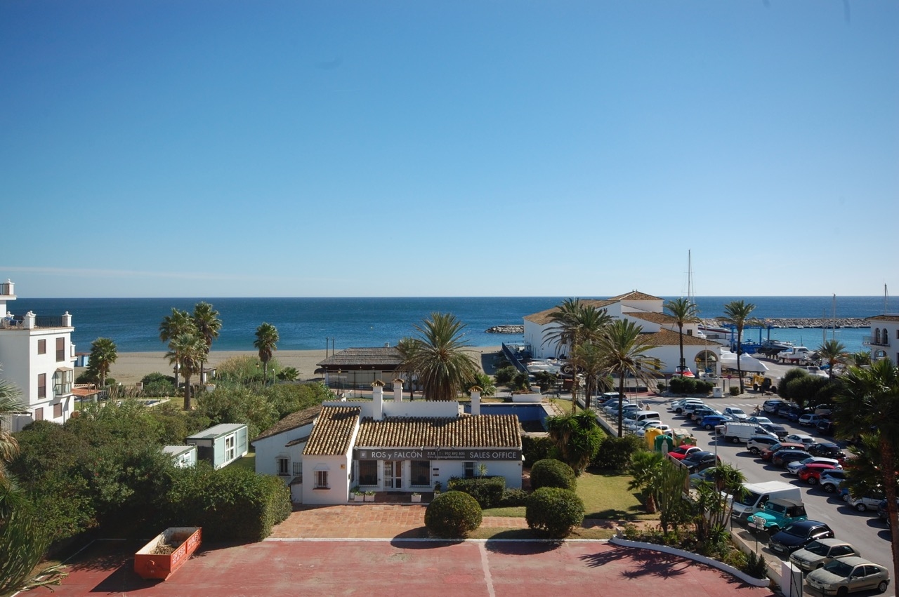 Penthouse for sale in Mikonos Puerto Duquesa  Manilva