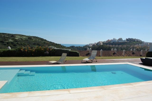 Fantastic contemporary style Villa in Casares